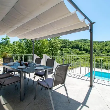 Villa Forest Serenity