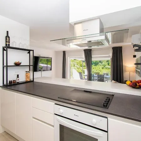 Villa Forest Serenity